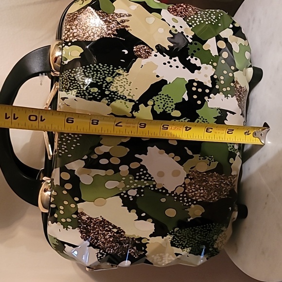 NWOT TRIFORCE ELITE PERFORMANCE BEAUTY HARD SHELL CAMO PRINT CASE SPRING BREAK - Picture 15 of 16